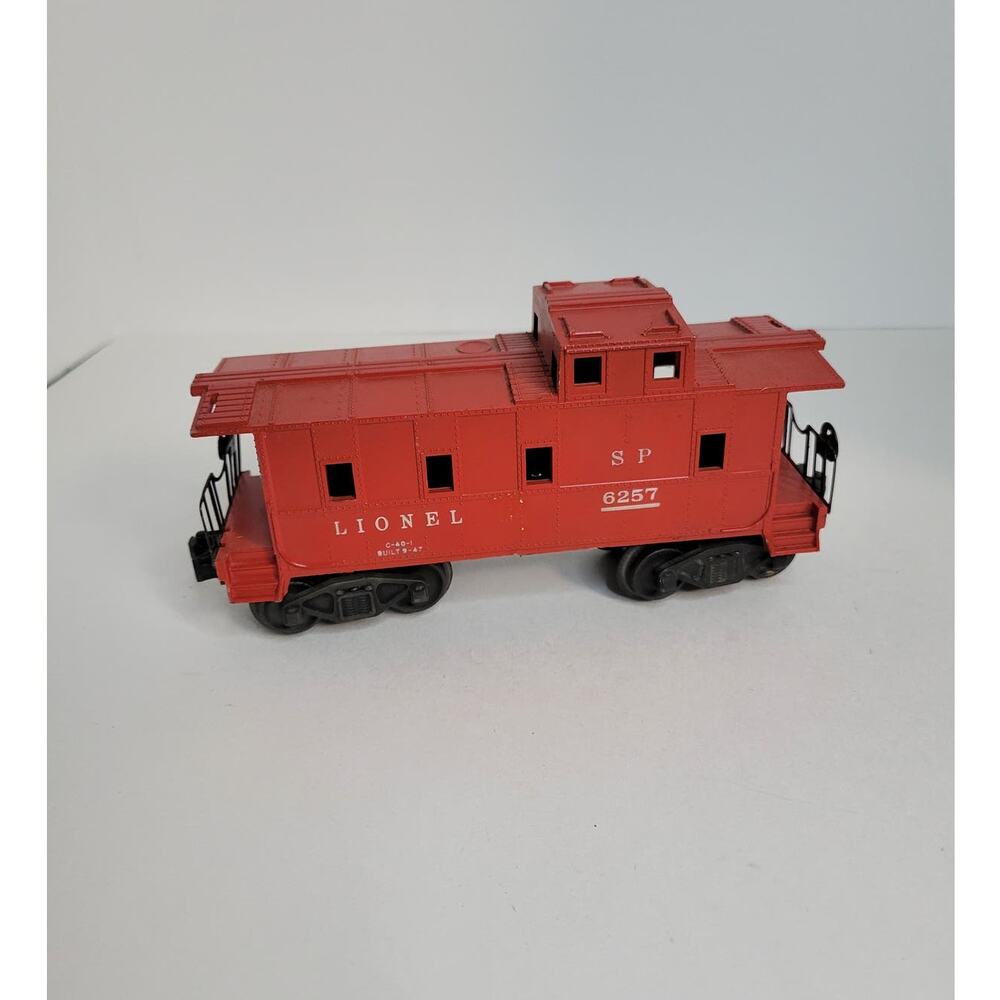 Vintage 1948 Lionel Trains SP Caboose 6257X Couplers On BOTH ENDS Staple End